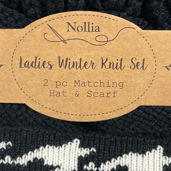 Label gift 2pc Hat & Scarf Set - Picture 2 of 4